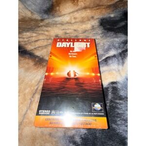 Daylight VHS Sylvester Stallone MCA Universal 1996 Action Movie Sealed Vintage